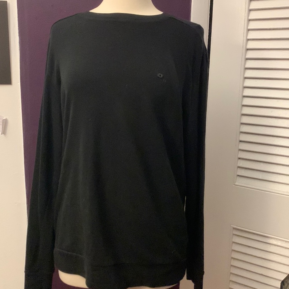 Diesel men’s dark navy blue pullover long sleeve top.  Size Large